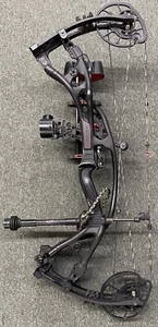 Hoyt Carbon RX5 Bow 60-70 Lbs 25.0-28.0" R/H Loaded - Picture 1 of 5
