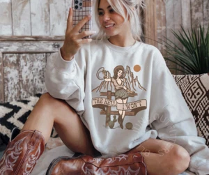 THE HELL I WON'T COWGIRL SWEATSHIRT | HOWDY RETRO COUNTRY WESTERN SWEATSHIRT - Picture 1 of 7