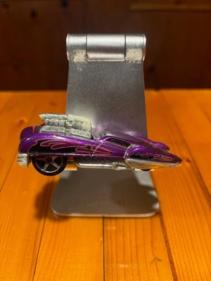 Hot Wheels Purple Hardnoze 2 Cool 2003, Mattel Inc. Foto 1 de 3