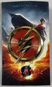 Nuevo prendedor con logotipo de película The Flash 2023 hecho por Wickys World sombrero de solapa larga de 1-3/4" - Imagen 1 de 2