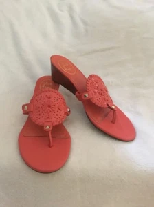 Jack Rogers Devyn Demi Mid Wedge Coral Orange Patent Leather Thong Gold Studs 8M - Picture 1 of 6