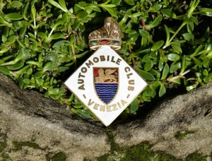 VINTAGE ENAMEL AUTOMOBILE CAR CLUB BADGE # AUTOMOBILE CLUB VENEZIA VENICE ITALY - Picture 1 of 2