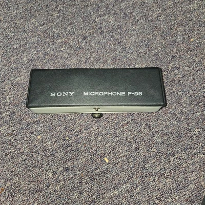 Sony F-96 Dynamic Microphone Stand with Case and Stand Perfect Condition Tested - Image 1 of 4
