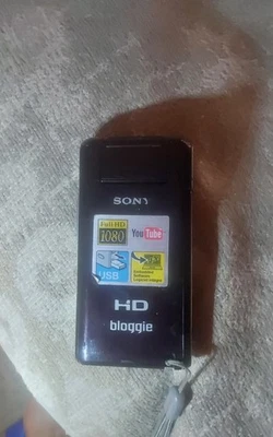 Sony Bloggie MHS-FS1 Video Recorder Untested For Parts Or Repair - Image 1 of 3