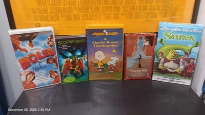 Vhs Lot Karate Kid, Shrek, Charlie Brown, Holes, Scooby Doo Foto 1 de 4