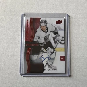 2023-24 UD Premier Red Rookie Auto Alex Laferriere #147 Kings (RC) - Imagen 1 de 2