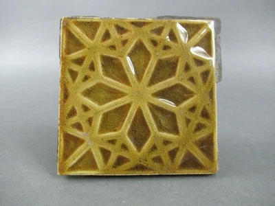 J. & J.G. Azulejos de arte de baja patente Works, Chelsea, Mass. Foto 1 de 4