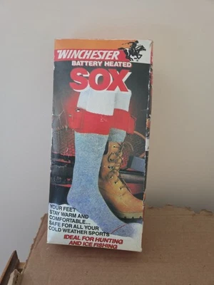 "WINCHESTER SOX" BATTERY "HEATED" W/ORIGINAL BOX - Image 1 of 2