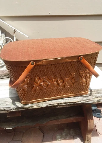 Vintage Redman  Wicker picnic basket with metal handles Cover