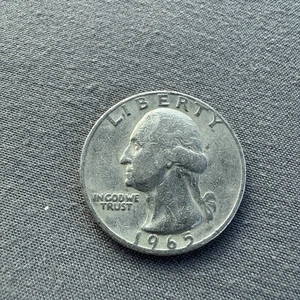 Highly old collectable coins  - Picture 1 of 2