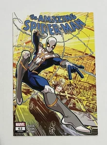 Marvel Comics The Amazing Spider-Man #62 Legacy 863 Walmart Weaver Variant New! - Imagen 1 de 2