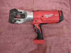  Milwaukee M18 Li-Ion FORCE LOGIC 1590 ACSR Cable Cutter 2777-21 2777-20 Nice!! - Picture 1 of 7