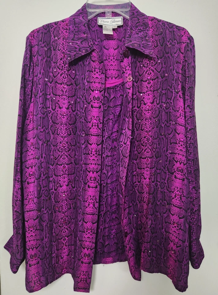 Camiseta sin mangas Diane Gilman de seda con botones conjunto púrpura piel de serpiente pedrería M Foto 1 de 4