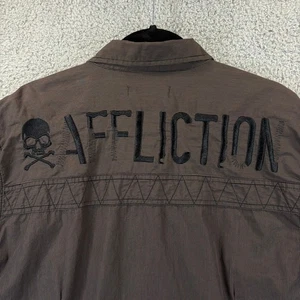Camisa Affliction XL Power Train Calavera Grunge Goth Spellout Premium Abotonada - Imagen 1 de 13