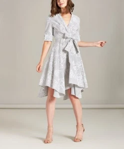 NWT Eva Franco Loretta Wrap Dress Hibiscus Stripe Gray Size 2 - Picture 1 of 12