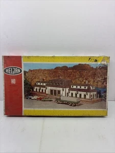 Kit stazione passeggeri HO Heljan 151 - Foto 1 di 2