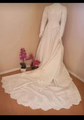Jasmine Wedding Gown Tag Size 8 Bust 34" Waist 26" Cleaned Preowned Cathedral - Image 1 of 4