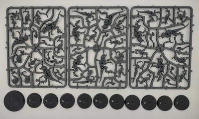 Warhammer 40K Tyranid Termagants and Ripper swarm unit, New In sprue, no box. - Image 1 of 4