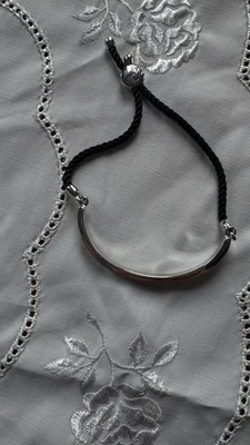 Süßes Armband Von Guess - Bild 1 von 3