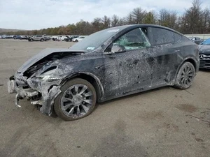 TESLA MODEL Y 2023 AC Compressor 631335 - Picture 1 of 10