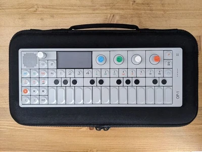 Teenage Engineering OP-1 Rev.2 + RK-005 USB MIDI Hub + Decksaver + Bag + Cables - Bild 1 von 4
