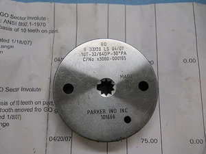 USED SPLINE GAGE 10T 32/64 DP-30 DEGREE PA 417 - Picture 1 of 3