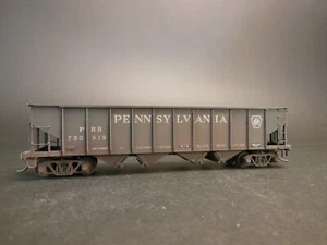 HO SCALE BOWSER PENNSYLVANIA PRR 730913 H21A 4-BAY HOPPER WEATHERED - Picture 1 of 6