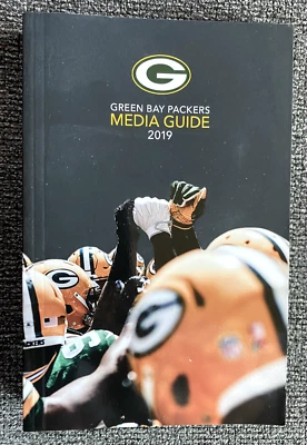 2019 Green Bay Packers media guide - Image 1 of 3