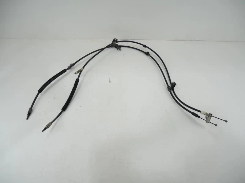 Juego de cables de freno de emergencia Ford Focus RS 2016-2018 E-Brake par (2) OEM Foto 1 de 4