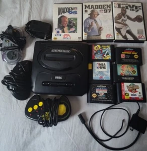 Sistema de consola Sega MK-1631 Genesis 1 con 9 juegos 3 controladores entrada de daños - Imagen 1 de 12