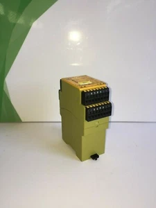 Pilz P2HZ X1.10P C 24VDC 3N/O 1N/C 2SO 787341 - Imagen 1 de 6