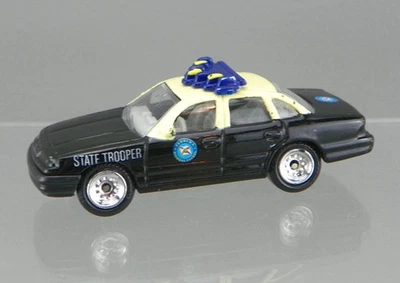Golden Wheel 1/64 Diecast 1998 Ford Crown Vic Florida State Trooper Police Car - Image 1 of 4