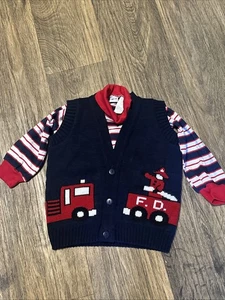 Little Jacques Kleinkind 24M Feuerwehr Pullover Weste und Shirt Kombi Neu  - Bild 1 von 22