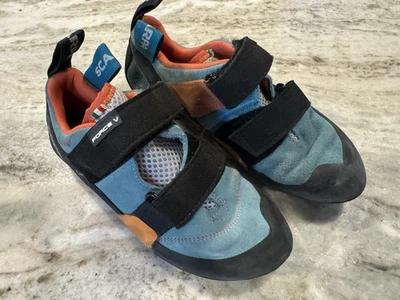 Scarpa Force v Double Strap Climbing Shoes Women Size 38 US 7 Made in Italy - Image 1 of 2