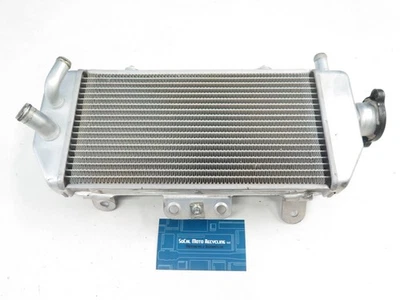 2007-2009 Yamaha YZ250F OEM Right Radiator (Stock Side Cap '07 08 09 YZ 250F) - Image 1 of 4