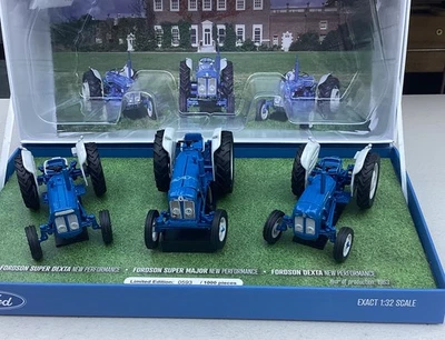 UNIVERSAL HOBBIES UH6376- FORDSON NEW PERFORMANCE 3 PIECE SET - 1:32 SCALE - Image 1 of 4