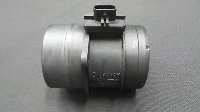 Audi VW Seat Skoda Bosch Mass Air Flow Sensor Meter LMM 101.4oz906461A - Image 1 of 2