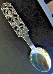 LOHNE BRODRENE Norvegia 830S Argento Modello KLOSTER Piccolo CUCCHIAIO Manico Ornato - Foto 1 di 4