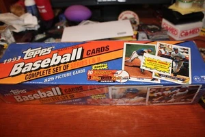 1993 Topps Baseball Factory Set Sealed - Picture 1 of 2
