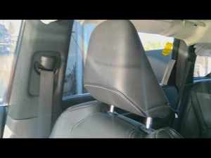 QX60      2022 Headrest 609509 - Bild 1 von 12