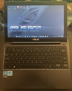 Portátil ASUS VIVOBOOK 12_ASUS E203MAS_M203MA 4 GB RAM 60 GB SSD - Imagen 1 de 11