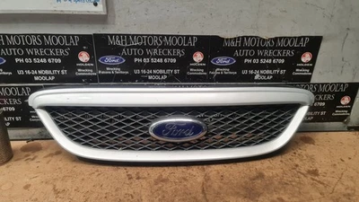 FORD BF  XT FALCON  06  GRILL GRILL PAINT CODE : O9 LIGHTNING STRIKE SILVER - image 1 of 4