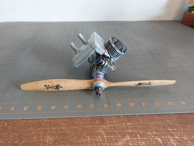 Evolution .61 61 Two Stroke RC Remote Control Airplane Engine China - Image 1 of 4