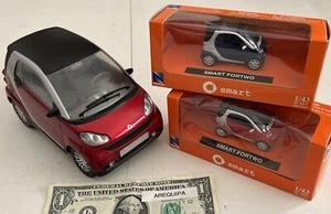 Lot of 2+, Smart Car 1/43 scale fortwo Toy car in Box New-Ray, orig. + 6” used - Picture 1 of 24