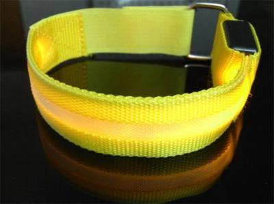 REFLECTIVE ARMBAND ANKLE USB RECHARGEABLE LED Light running cycling night Safety - Image 1 of 4