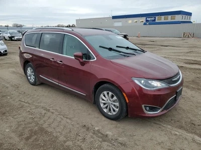 CHRYSLER PACIFICA 2017-2023 RIGHT FRONT SPINDLE / KNUCKLE FWD 1618167 - Image 1 of 4