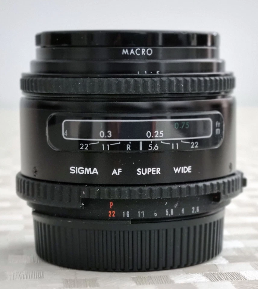 Objetivo Sigma AF Super Wide f=24 mm 1:2.8 para montura Nikon F - Imagen 1 de 4