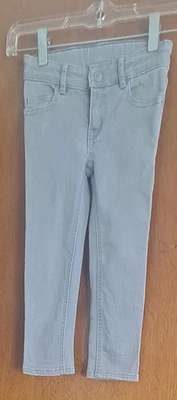 Pantalones de mezclilla grises Petit Bateau niño pierna recta 3T 3ans/95 cm Foto 1 de 4