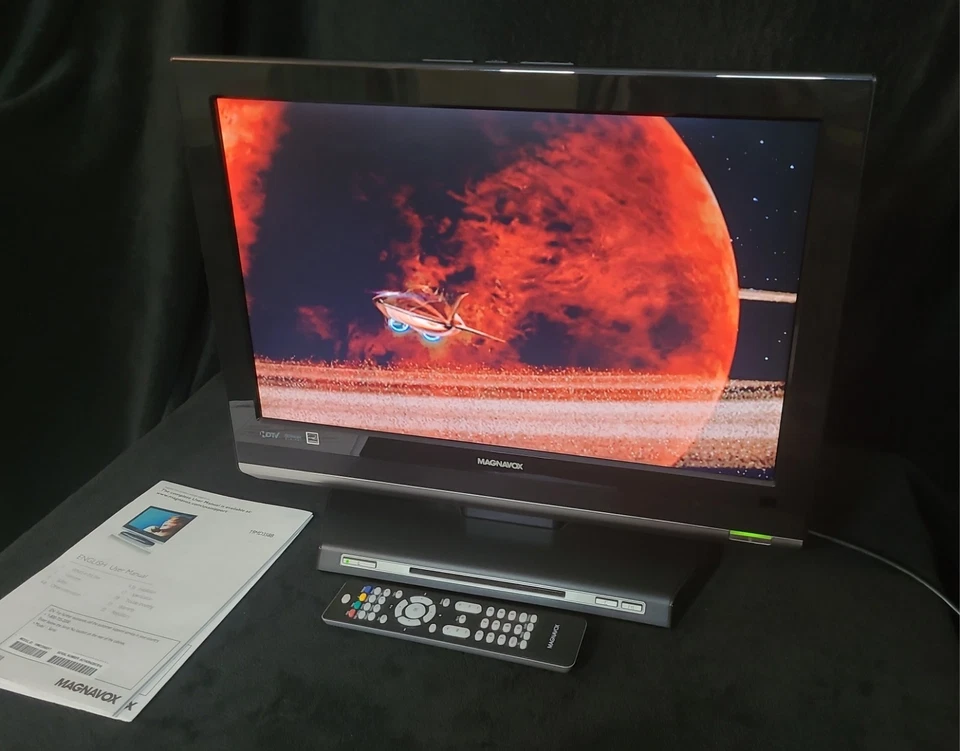 MAGNAVOX 🔥 19MD358B 720p 19" LCD HDTV DVD TV HDMI NEW REMOTE RETRO GAMING - Image 1 of 4