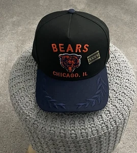 Chicago Bears New Era 2025 NFL Draft 59Fifty Black Navy Fitted Hat Cap Pin 7 3/8 - Bild 1 von 5